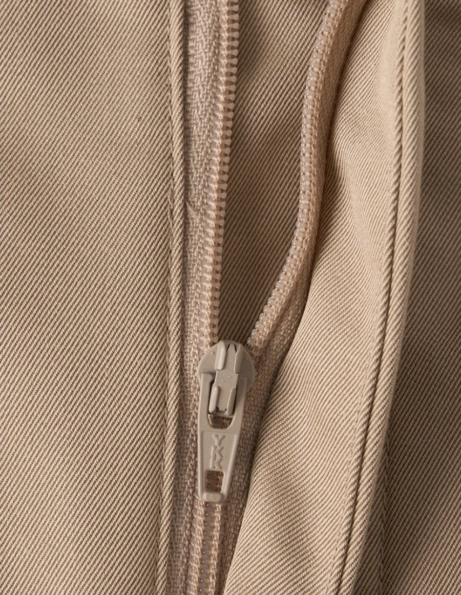 Lightweight Loose Chinos