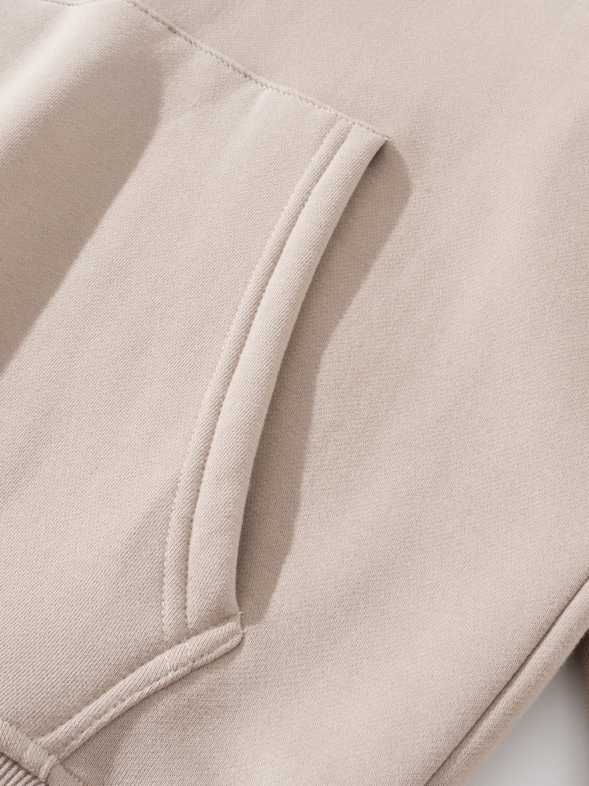 Gray Apricot detail