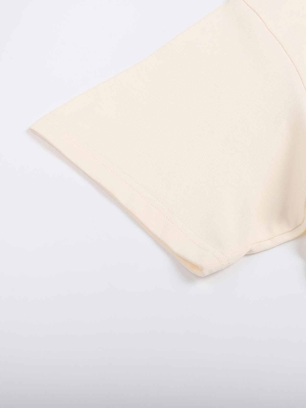 Mild Apricot detail
