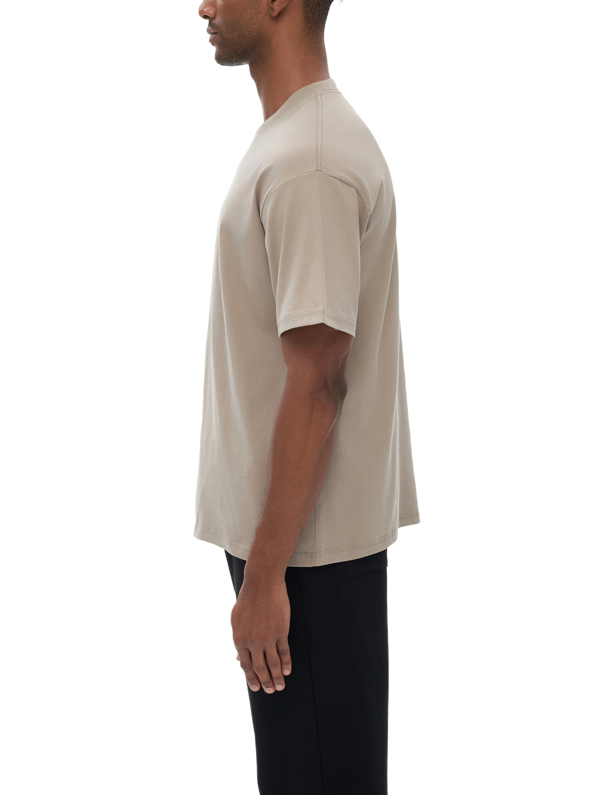Smokey Olive model men