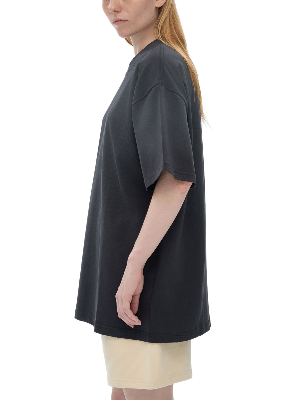 Blue Gray model women
