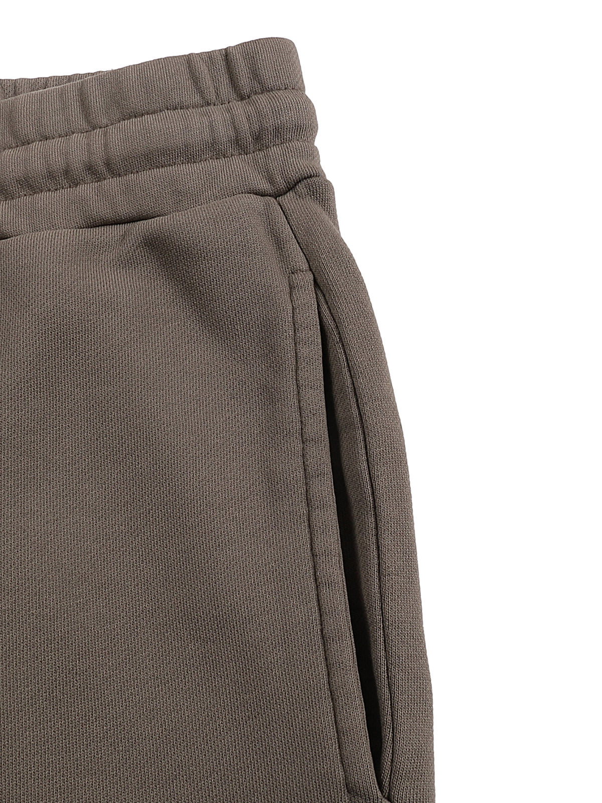 Gray Coffee detail