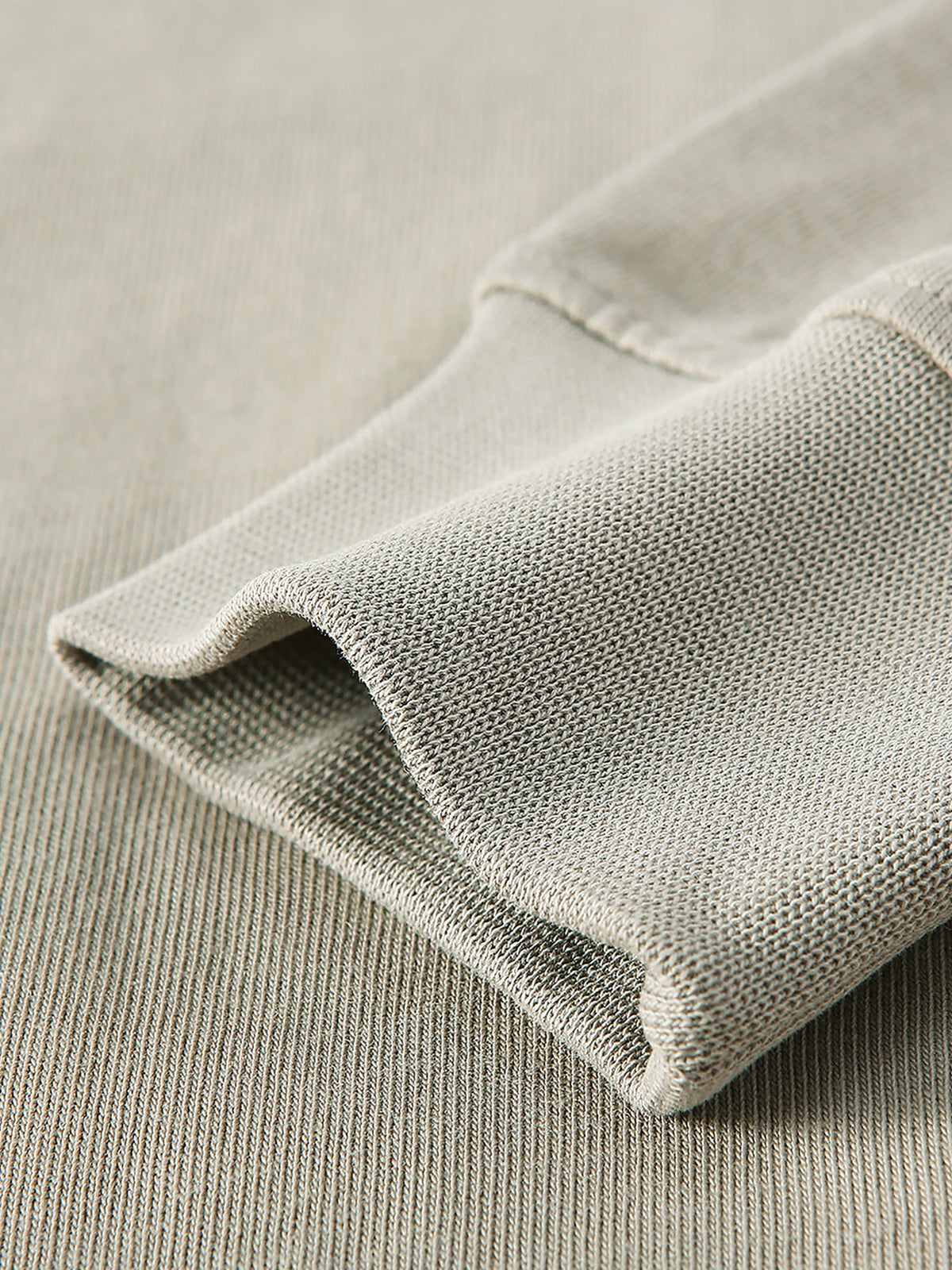 Dark Apricot detail