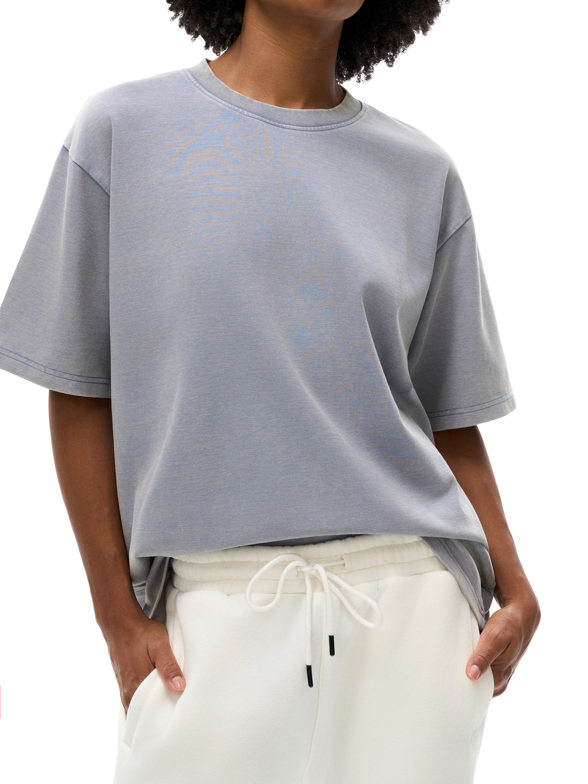 Lake Ice Blue model women