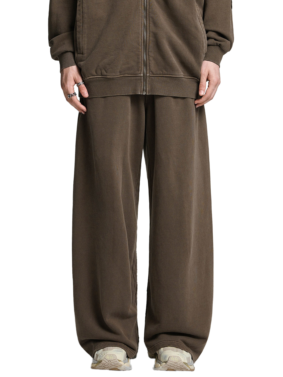 Khaki model men