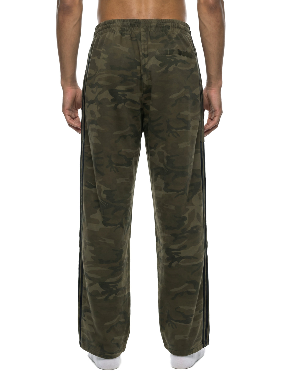 Army Green Camo model men