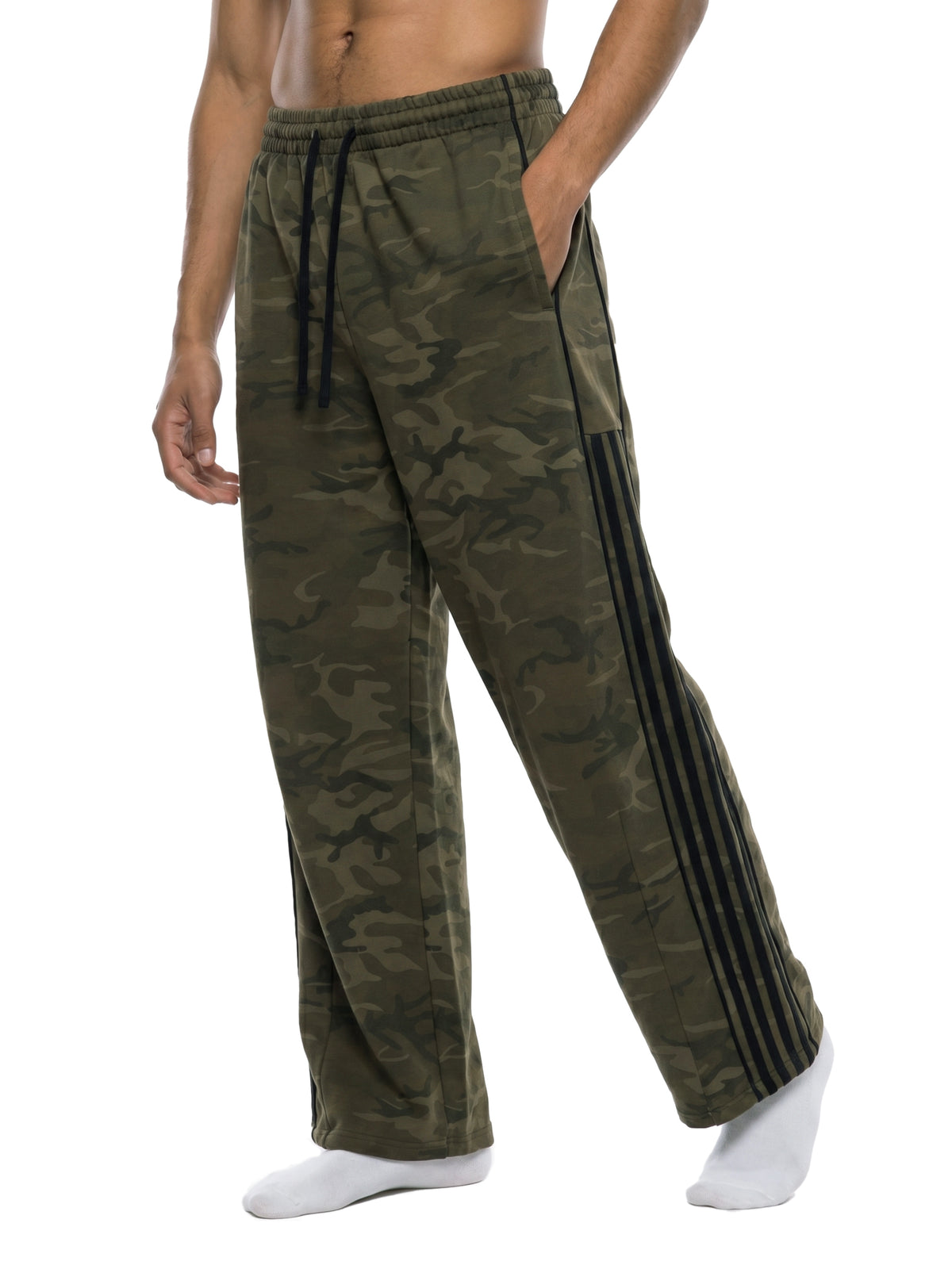 Army Green Camo model men