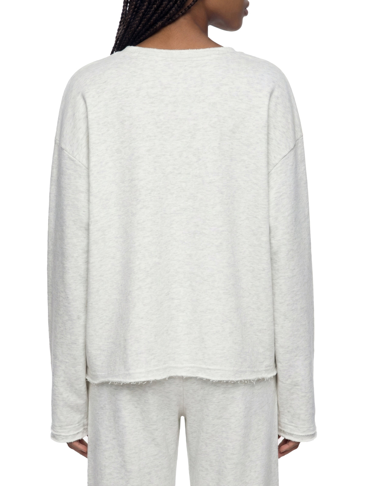 Oat Gray model women