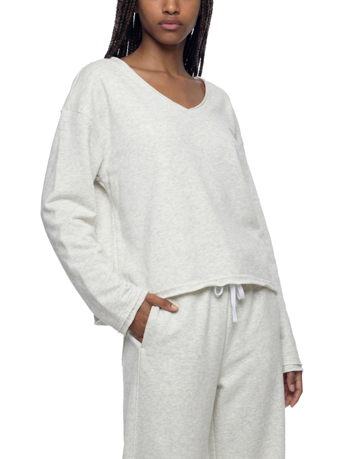 Oat Gray model women