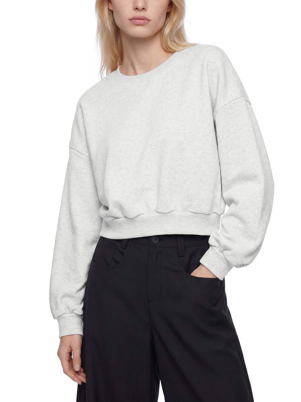 Oat Gray model women