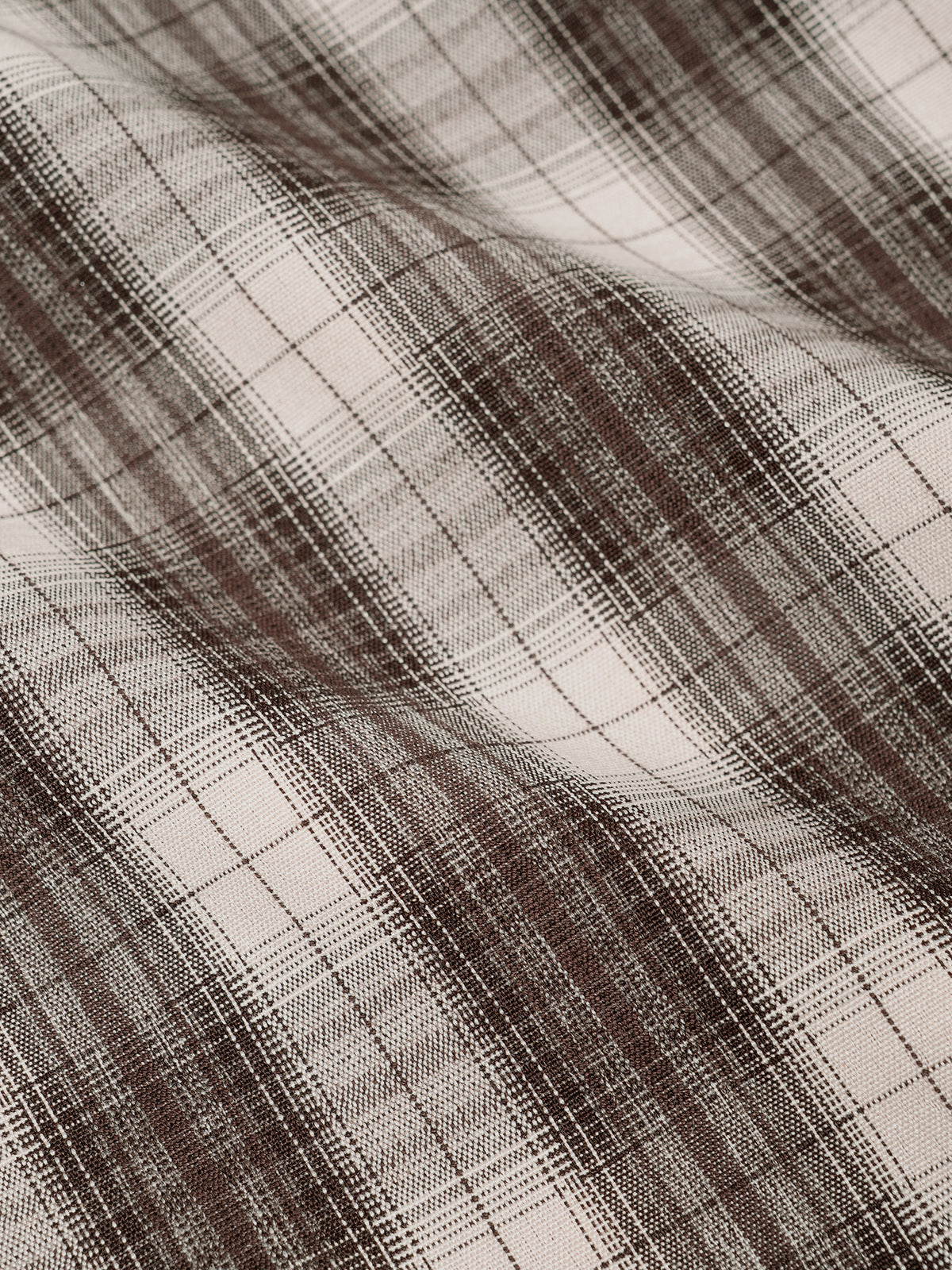 Brown with Apricot detail