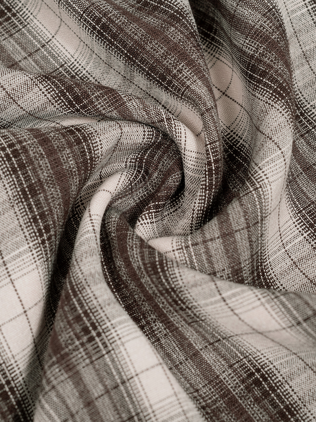 Brown with Apricot detail