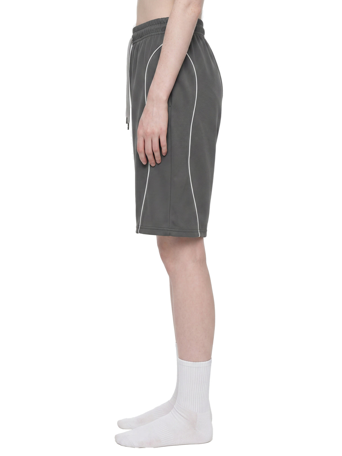 Gray model women