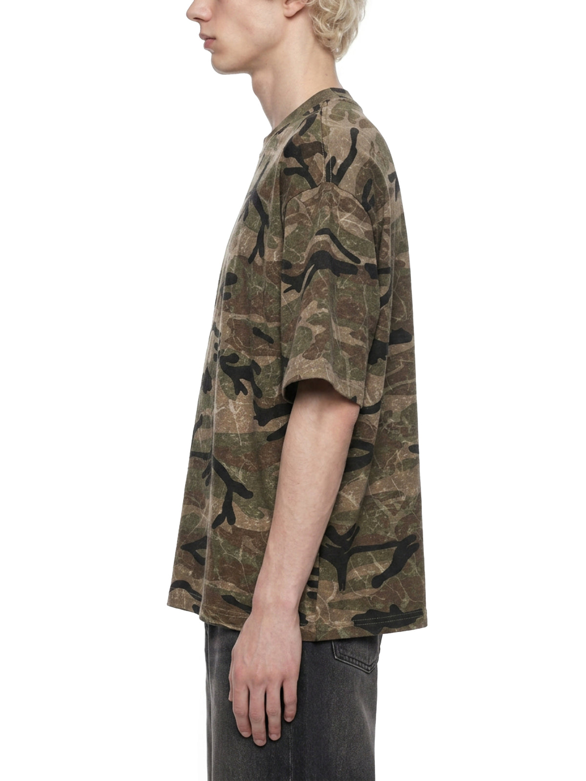 Green Camo model men