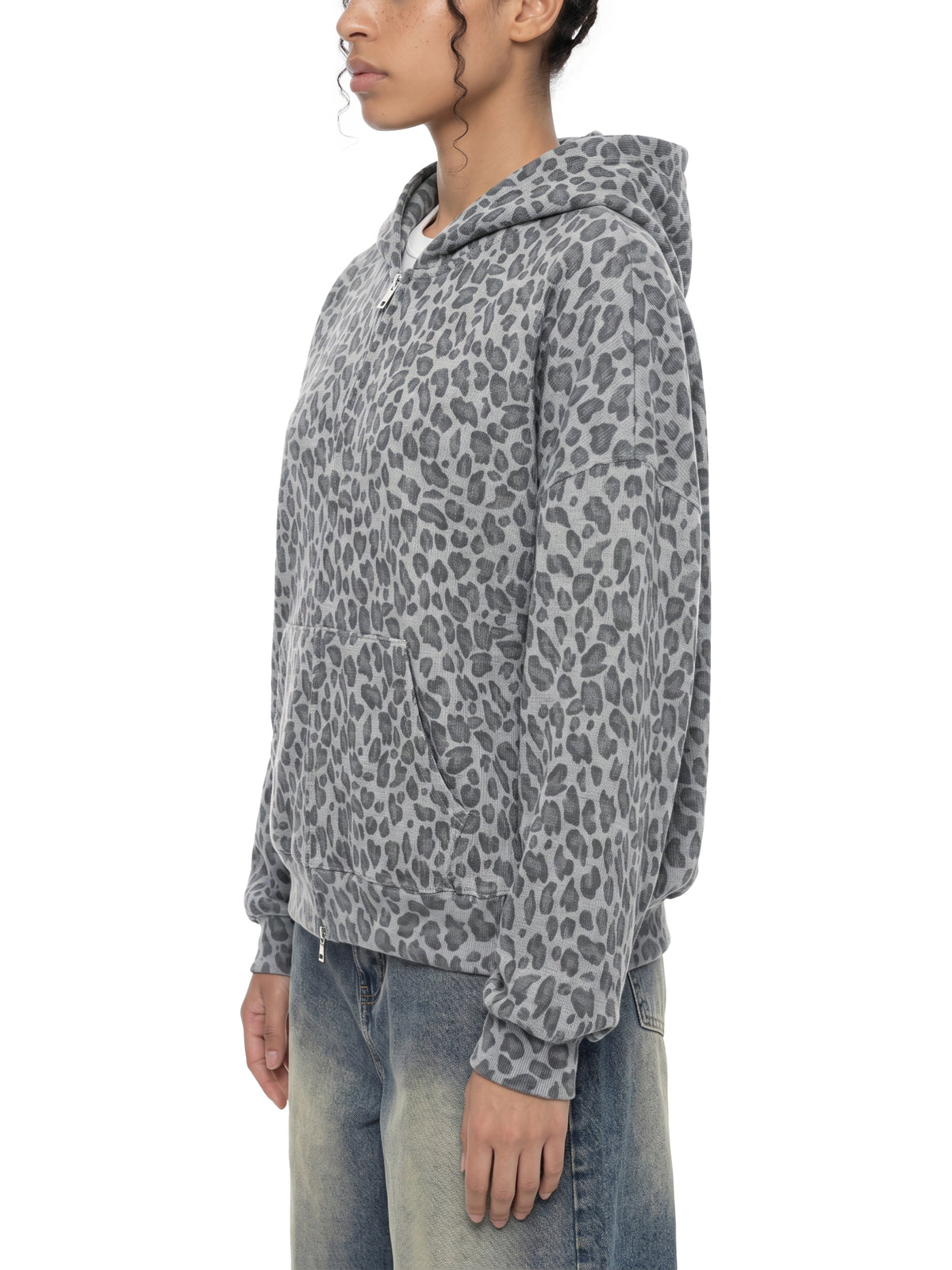 Leopard Light Gray model women
