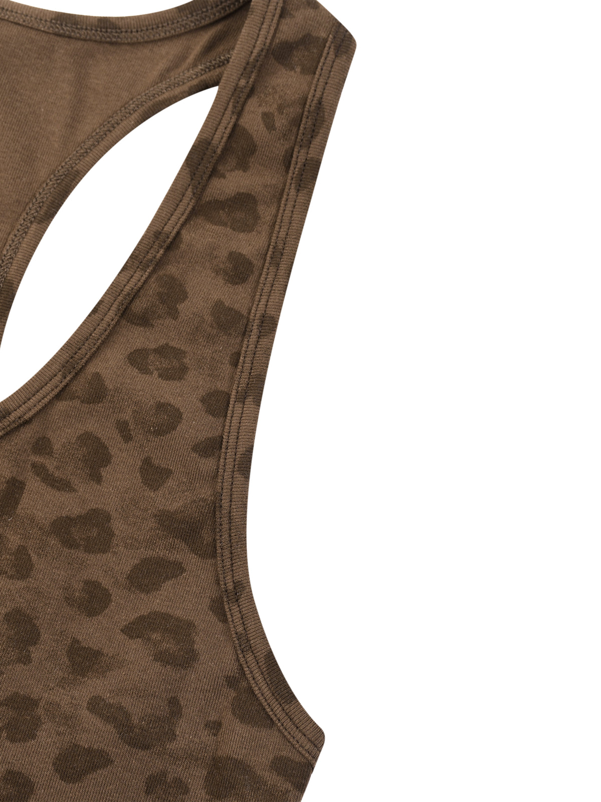Leopard Brown detail