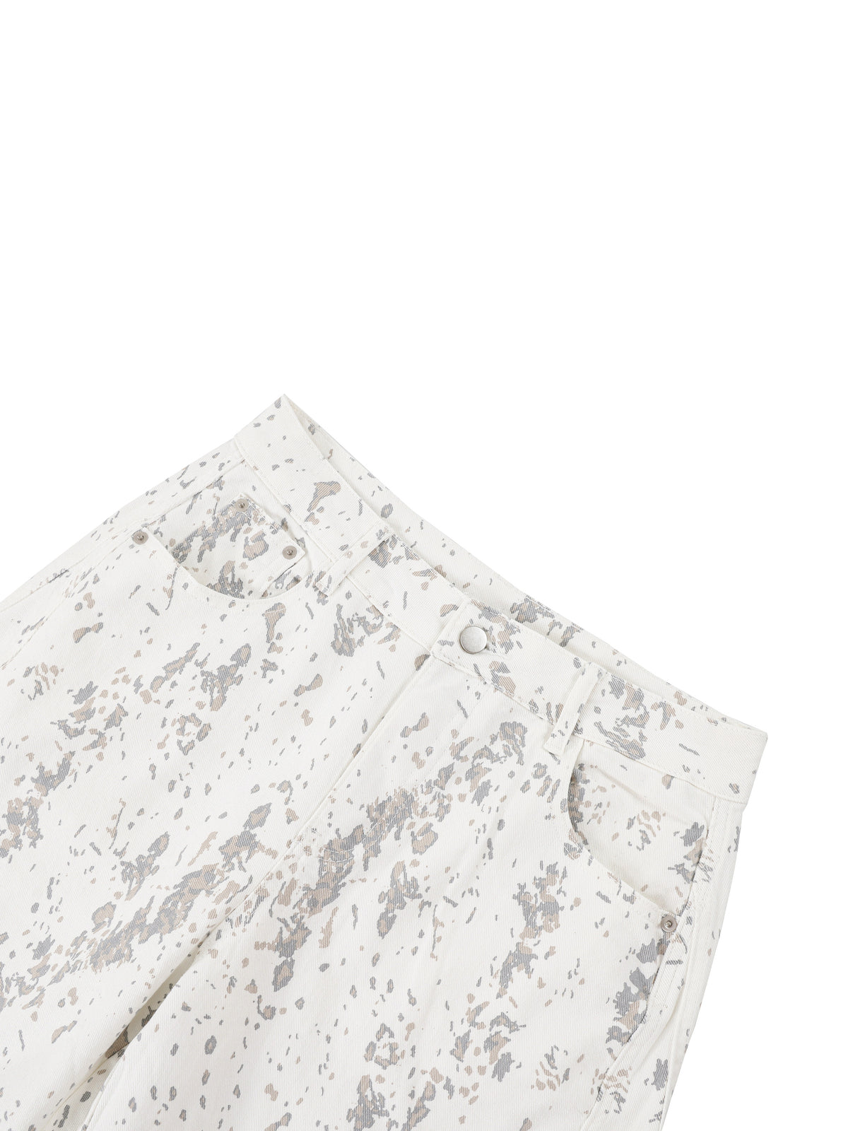 Leopard White detail