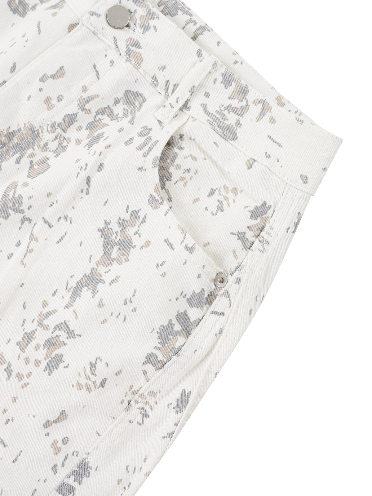 Leopard White detail