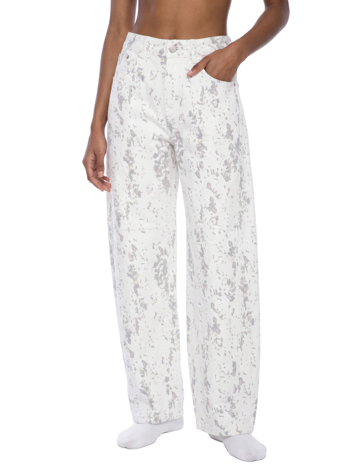 Leopard White model women