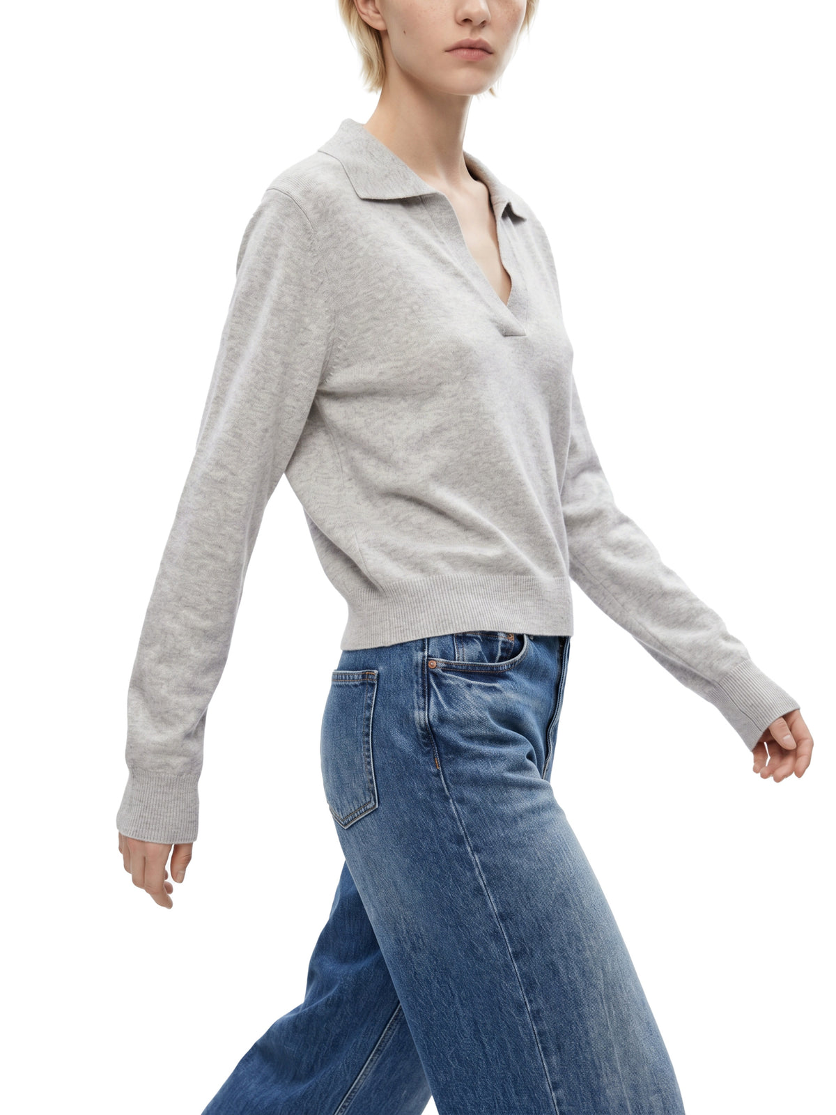 Oat Gray model women