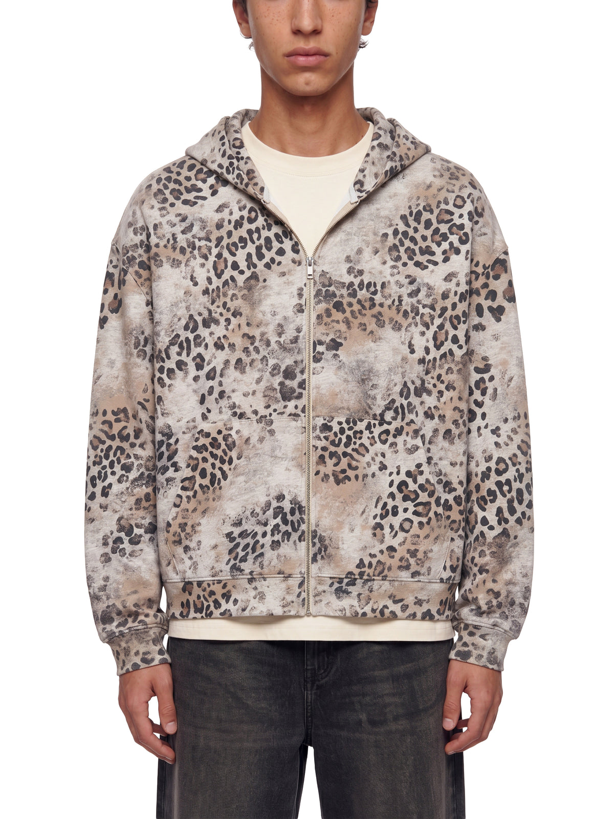 Leopard Apricot model men