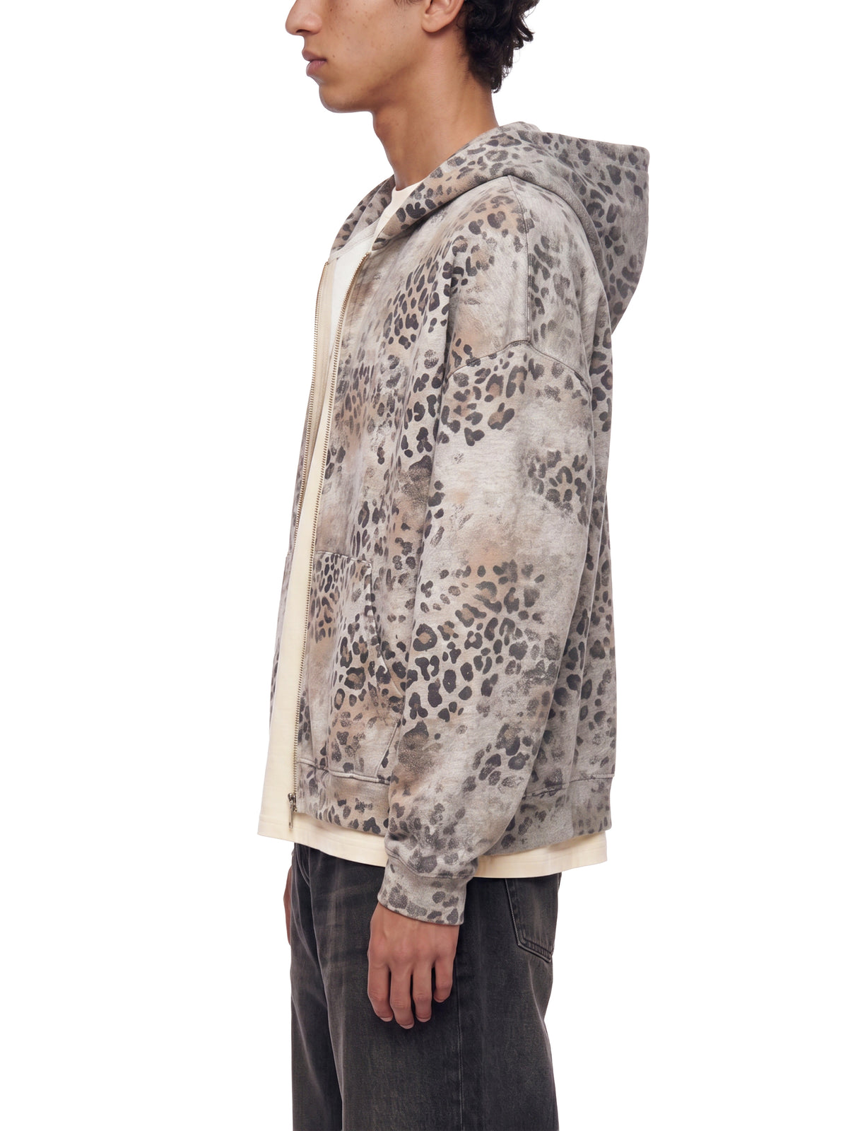 Leopard Apricot model men