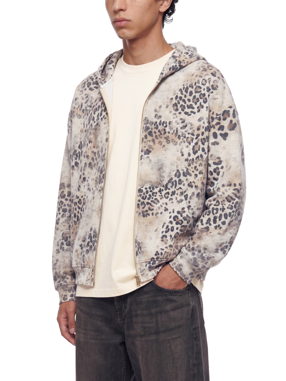 Leopard Apricot model men