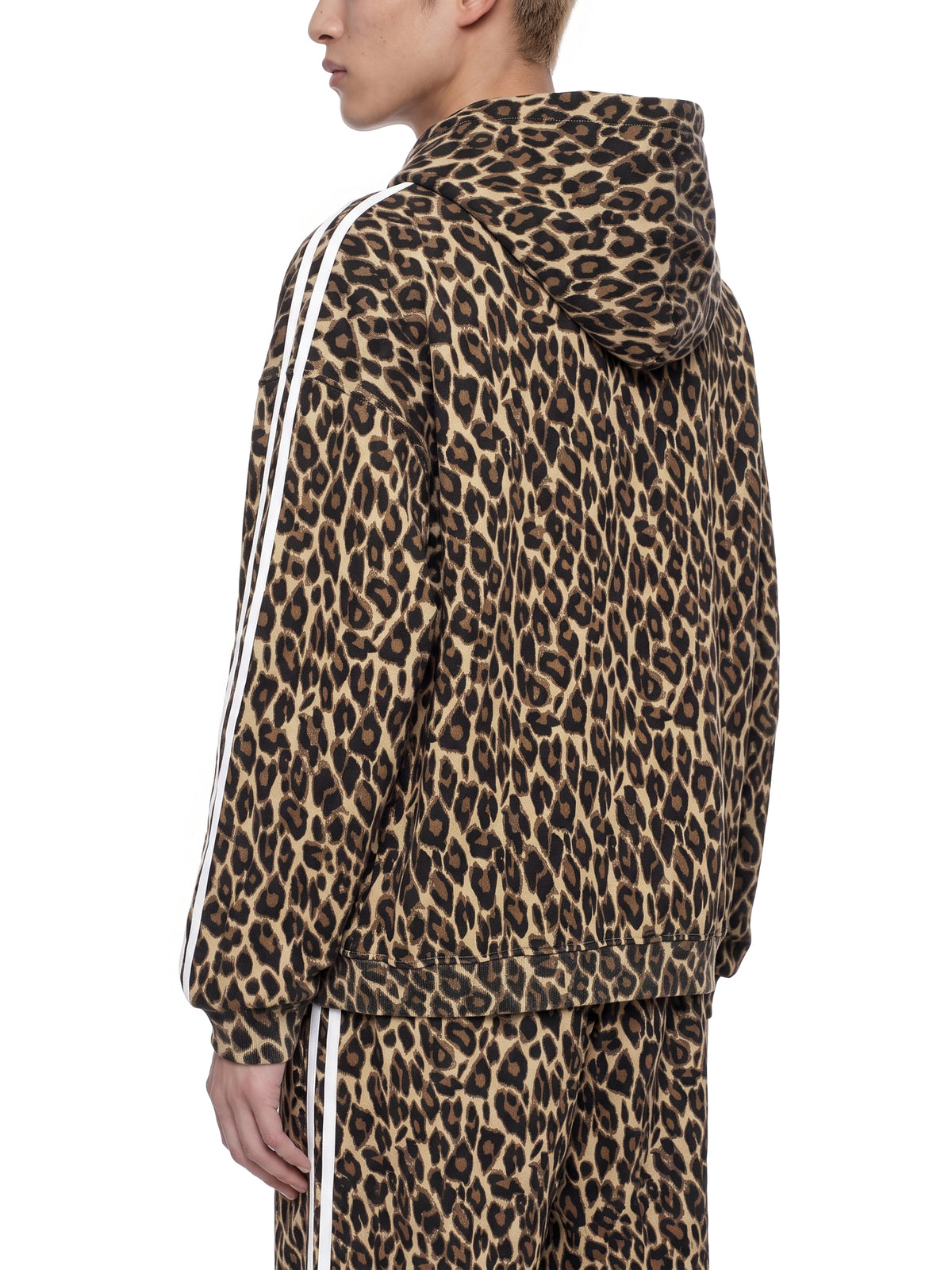 Leopard Coffee model men