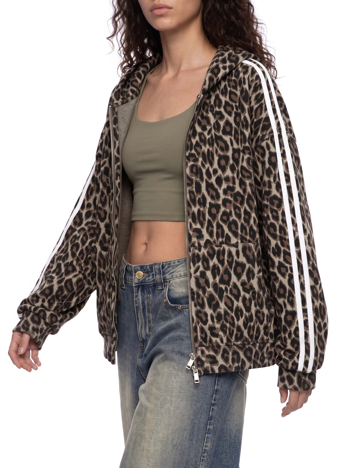 Leopard Coffee model women