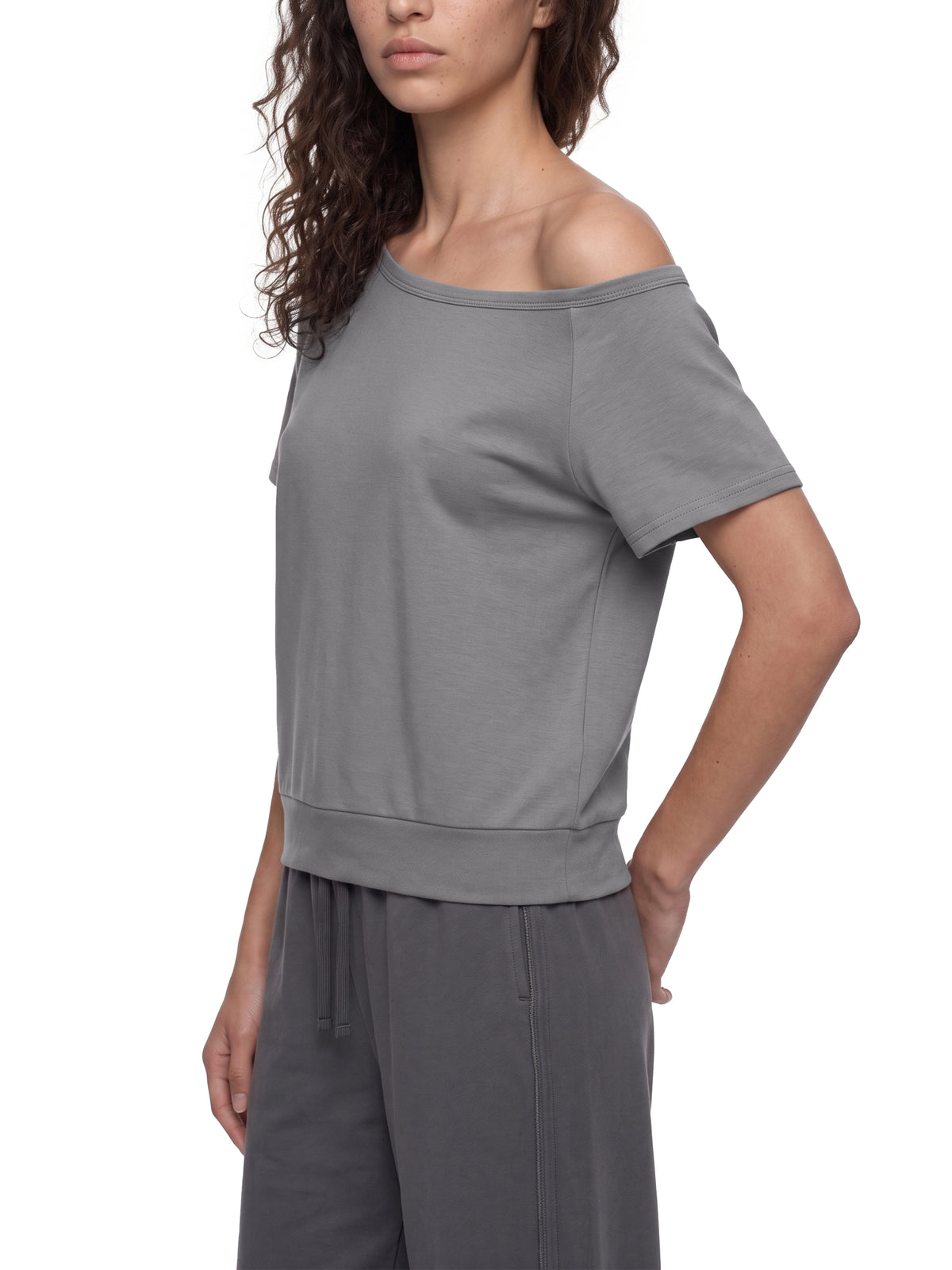 Gray model women