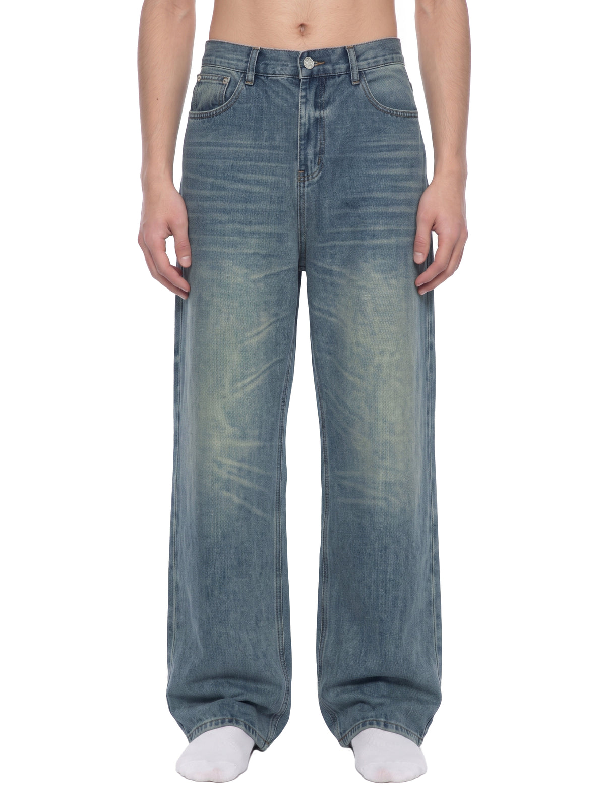 Button Vintage Wash Wide Leg Jeans