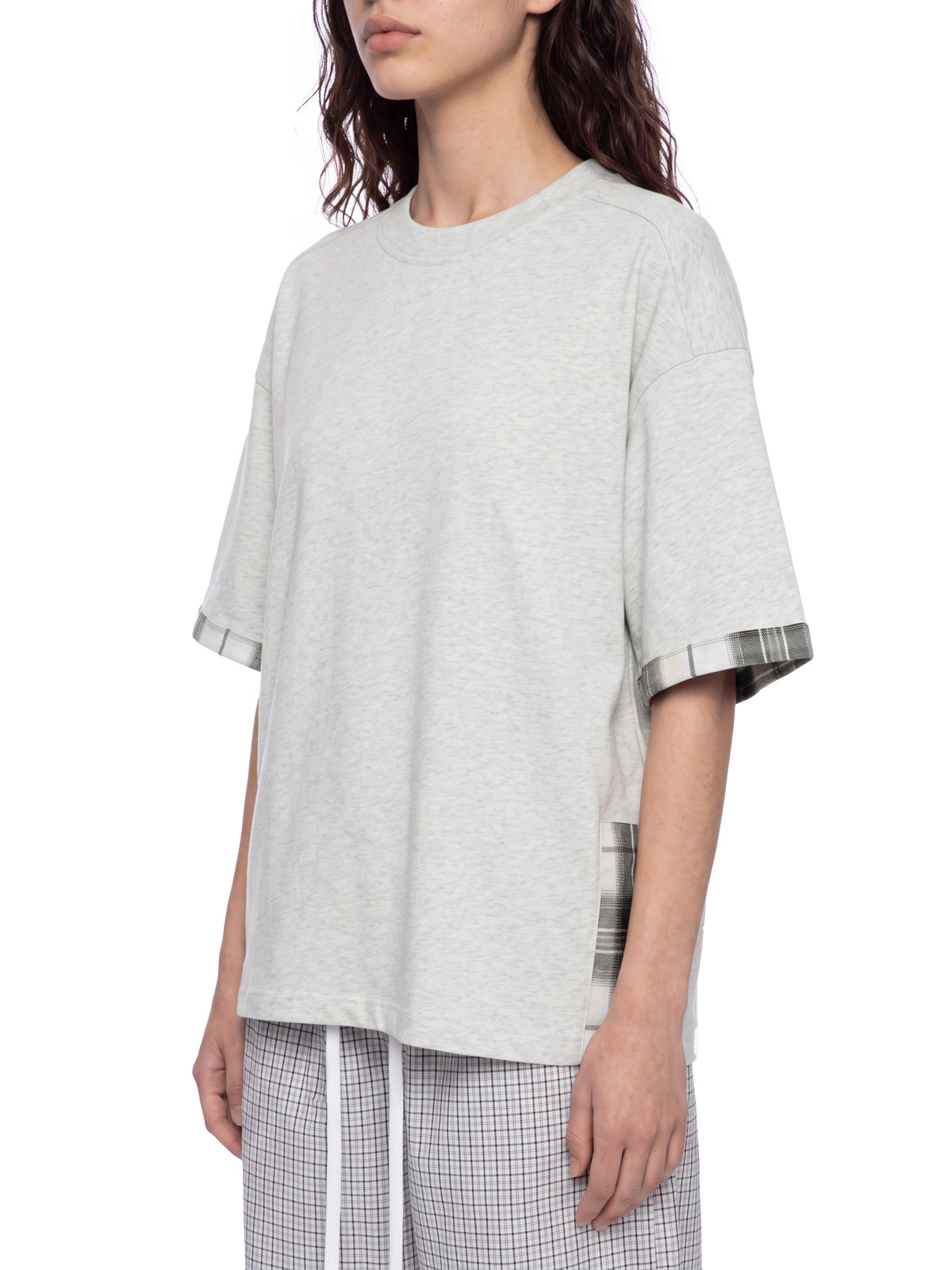 Oat Gray model women