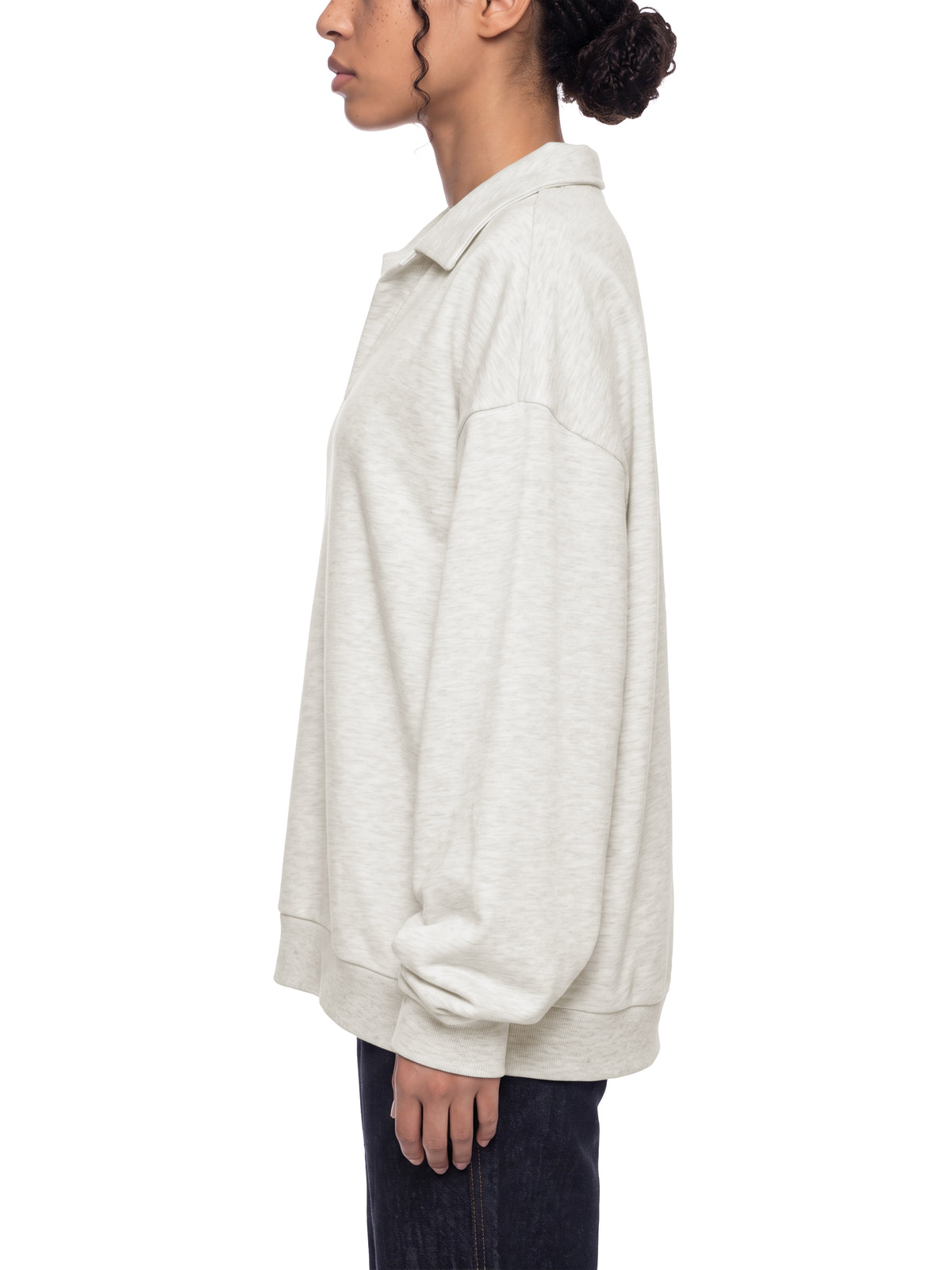Oat Gray model women