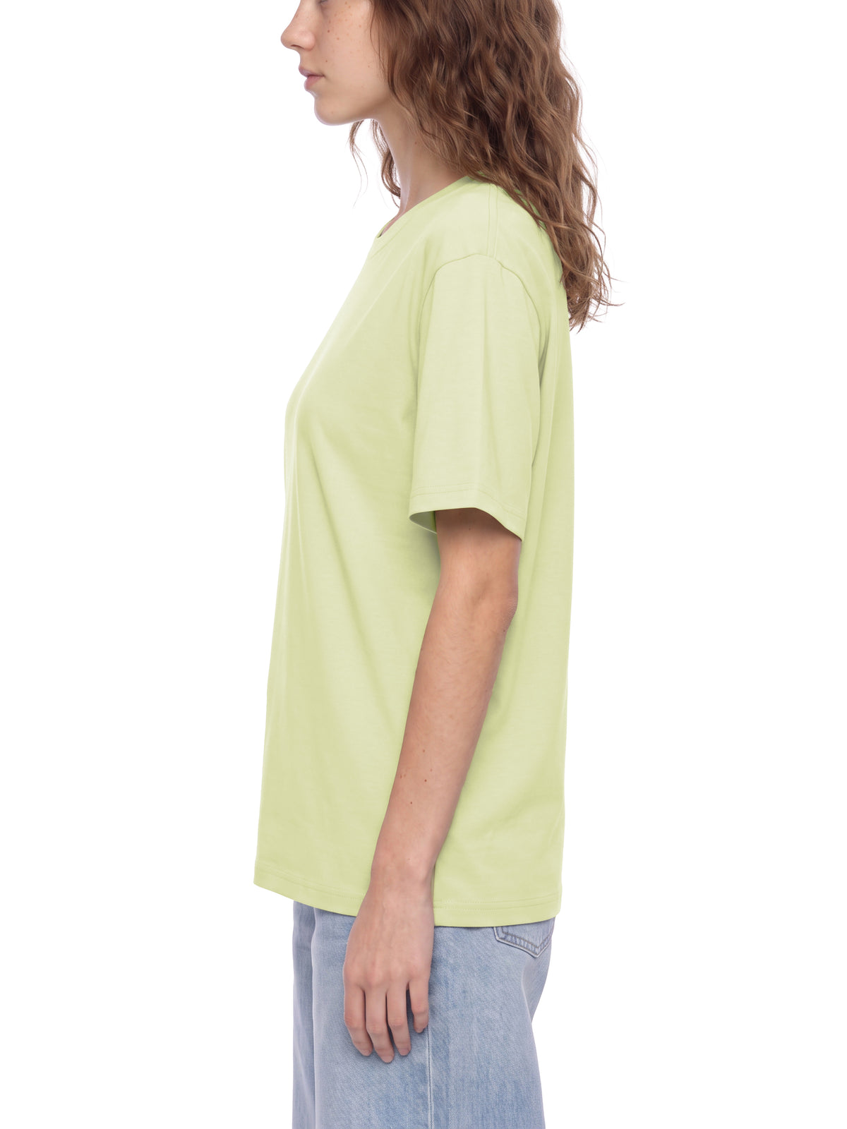Bean Green model women