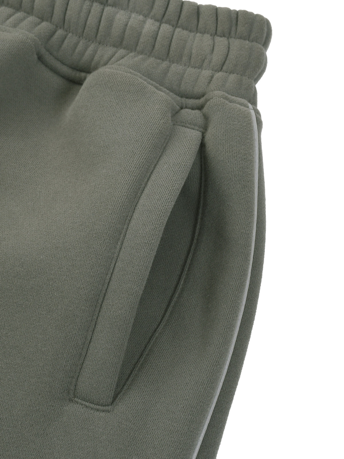 Medium Gray detail
