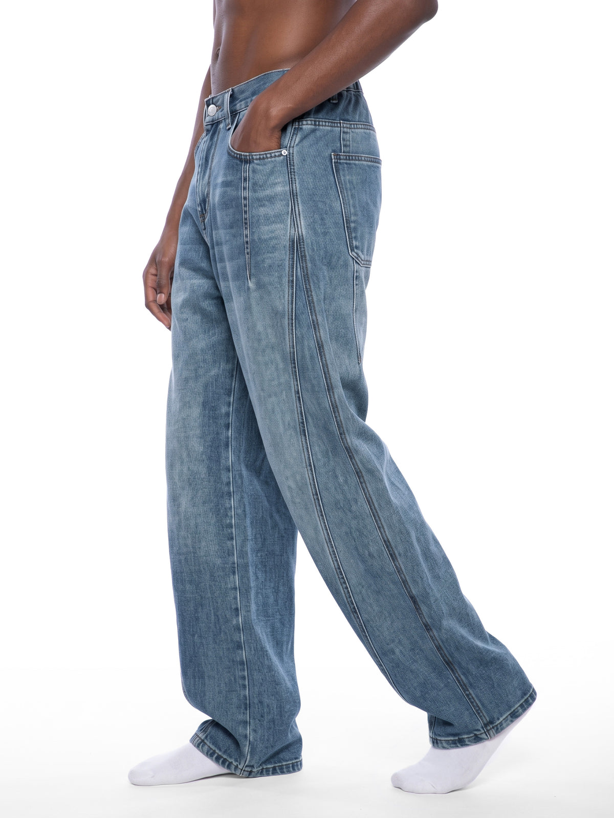 Vintage Wash Barrel Leg Jeans