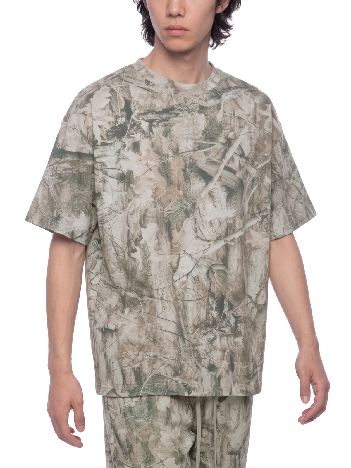 Tree Camo Gray Apricot model men