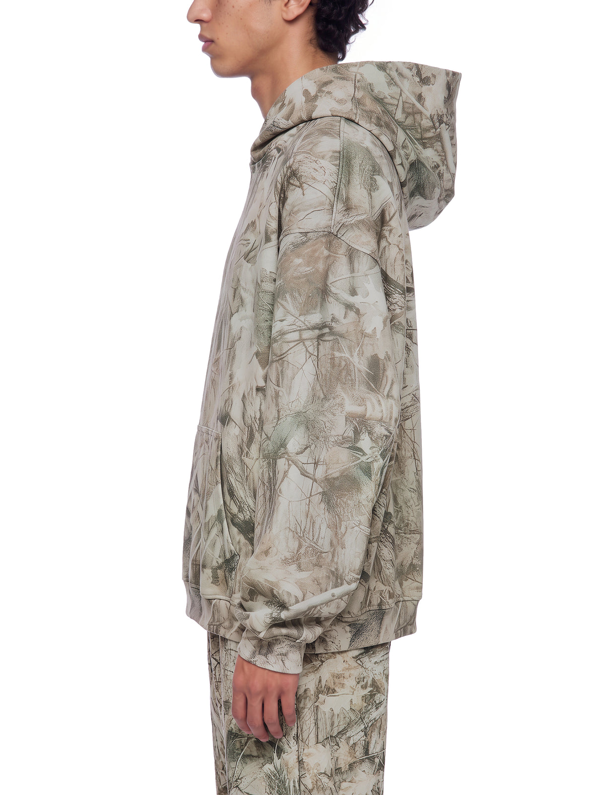 Tree Camo Gray Apricot model men