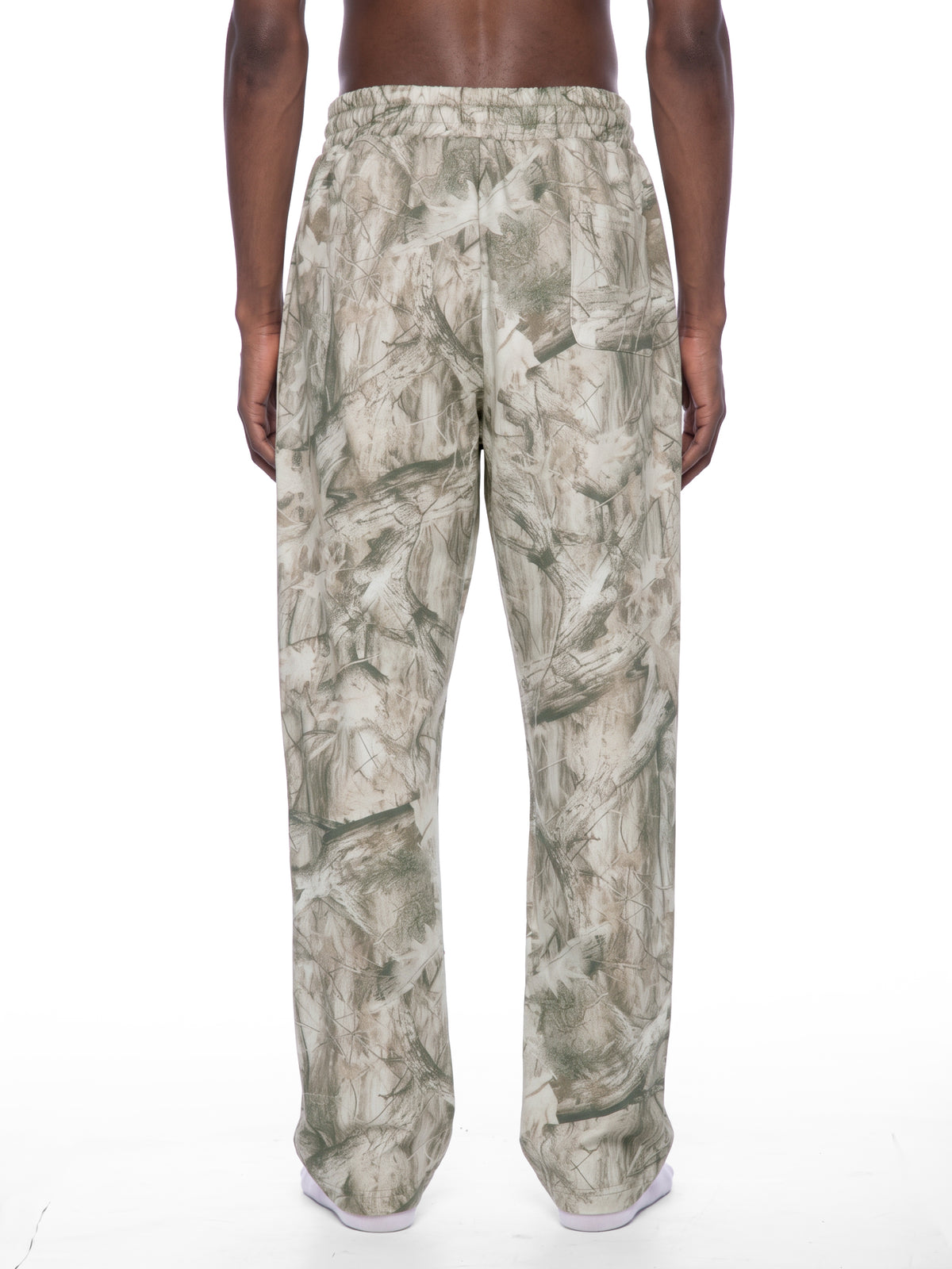 Tree Camo Gray Apricot model men