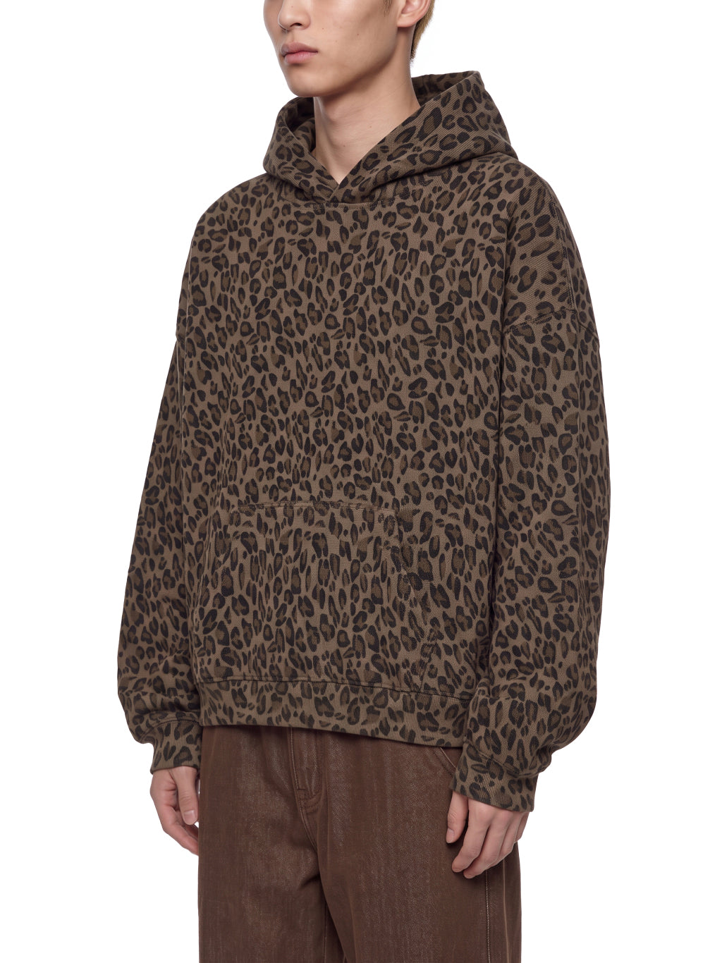 Leopard Brown model men